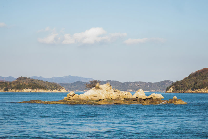 海から現れた五人宗谷